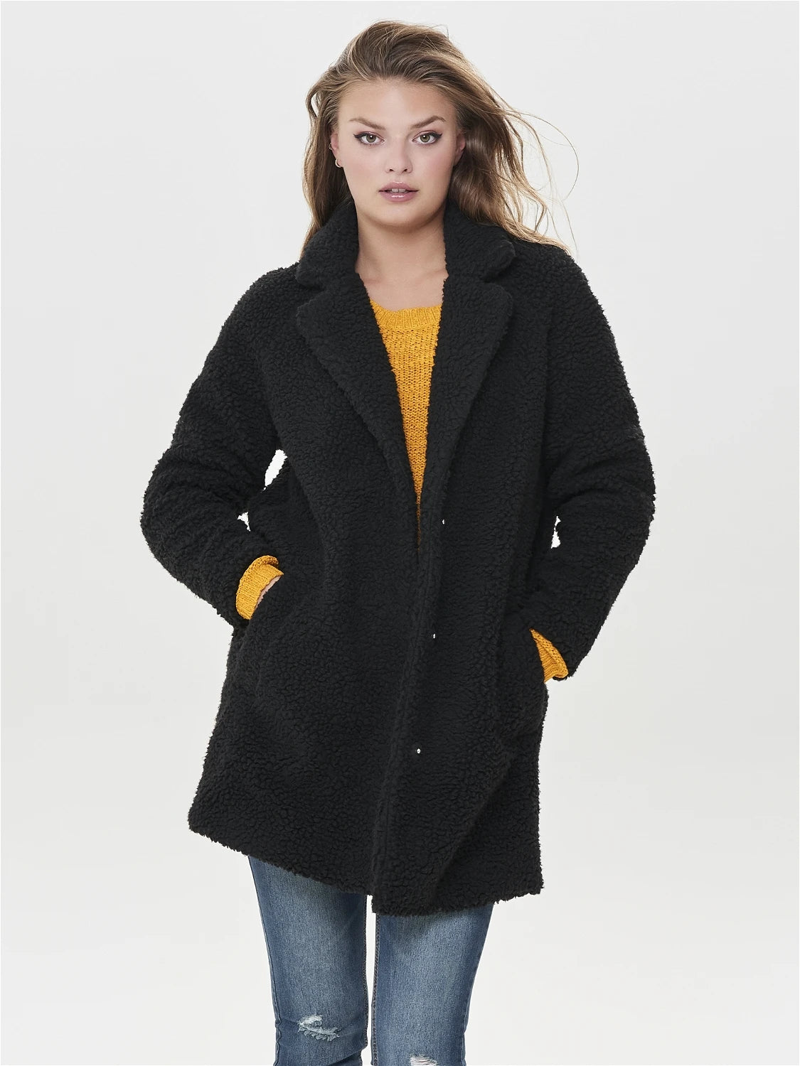 Handpicked - Only Fur Coat - Lebanon