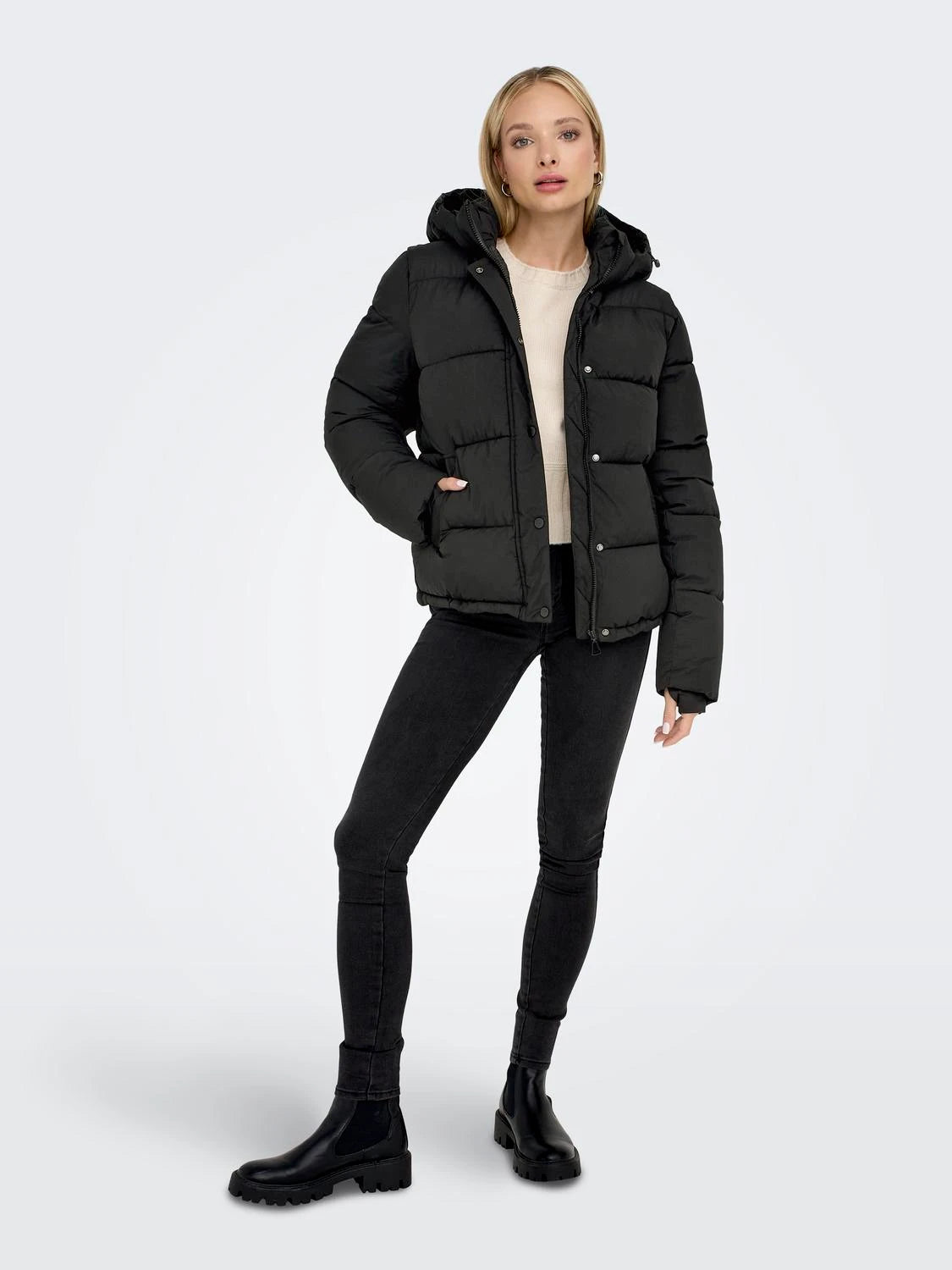 Handpicked - Only Short Puffer Jacket - Lebanon